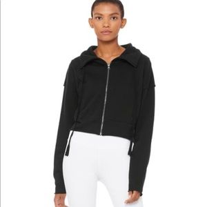 ✨NWT Alo Cropped Trail Jacket✨